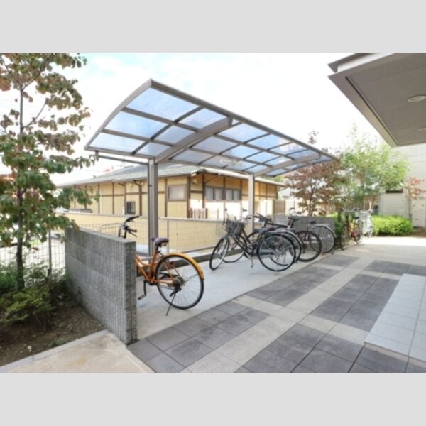 オアシス 駐輪場