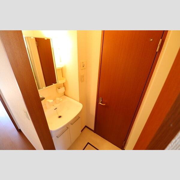 ルファール梶ヶ谷 洗面室