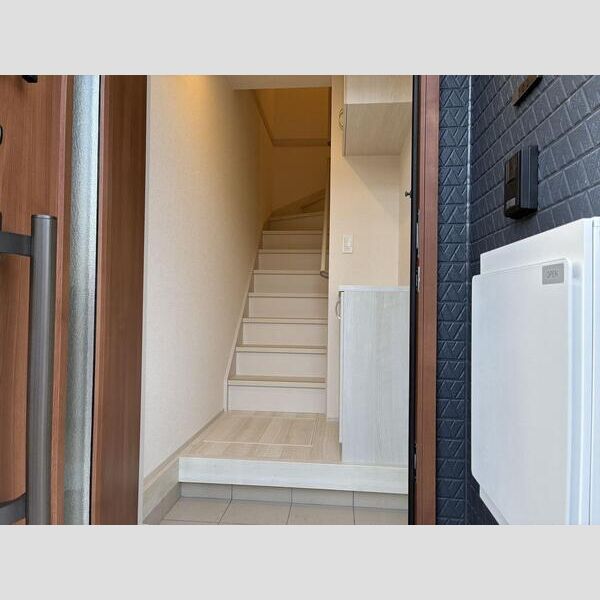 リーブルファイン八千代勝田台 玄関