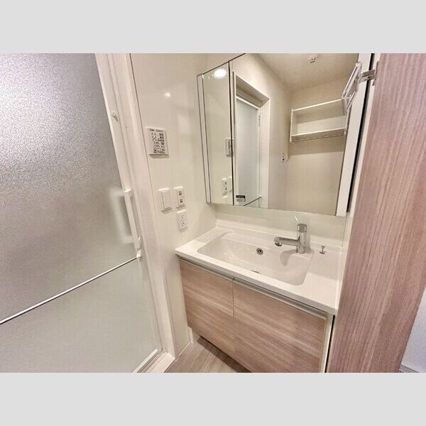 ディーラヴェニュー305号室 洗面所