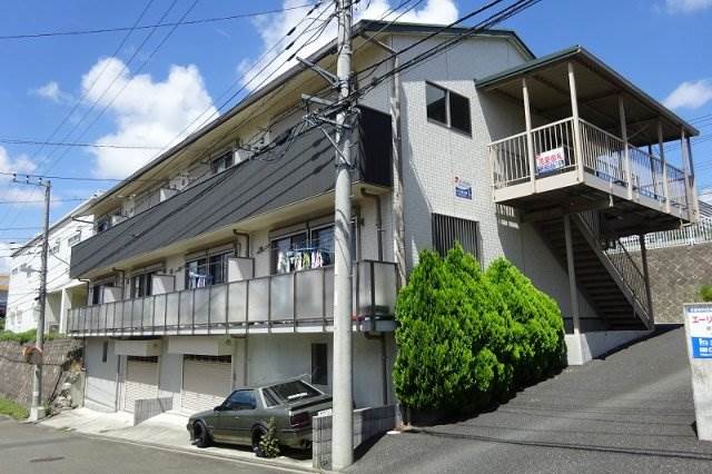 エーリS・A・S2階 外観