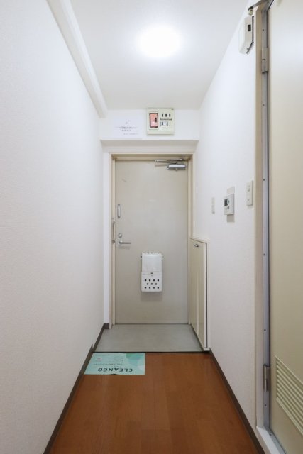 スカイコート大森山王3階 玄関