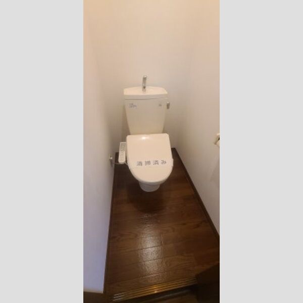 グラース101号室 退去前につき、別部屋のお写真です。