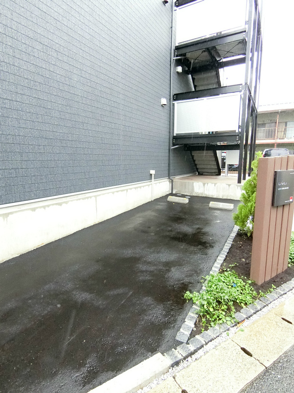 リブリ・CHELSEA大船1階 駐車場