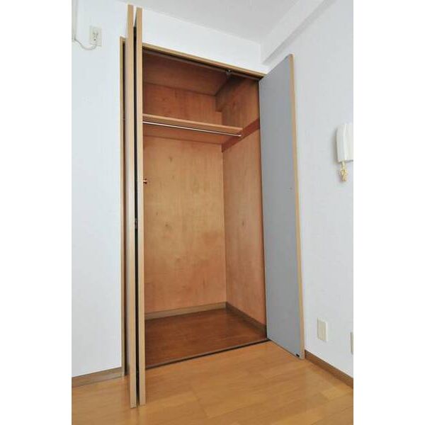 アーバン北沢0203号室 同建物別部屋の参考画像