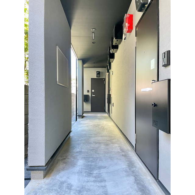 ビーバレーＭⅤ102号室 ☆共用廊下