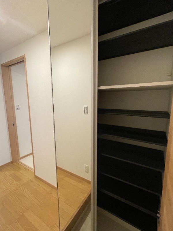 ティーリミテッド1階 収納