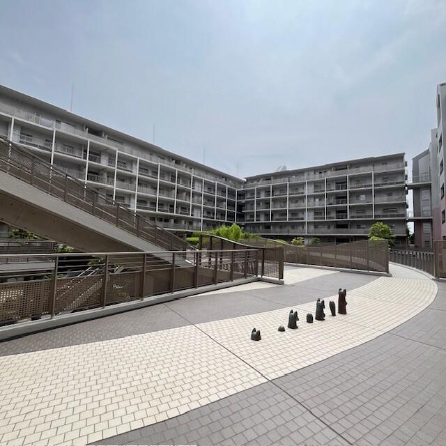 パティオス2番街3階 中庭