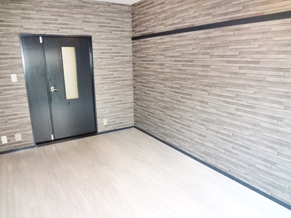 フジコーポかしわ台104号室 リビング