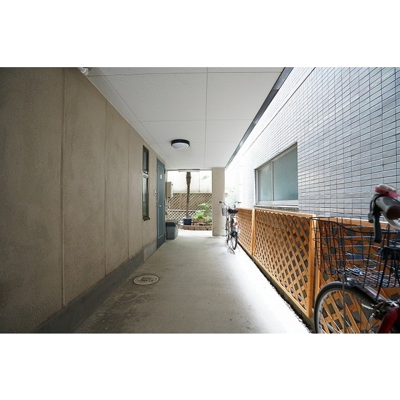 ジュンヴェール山本0201号室 駐輪スペース