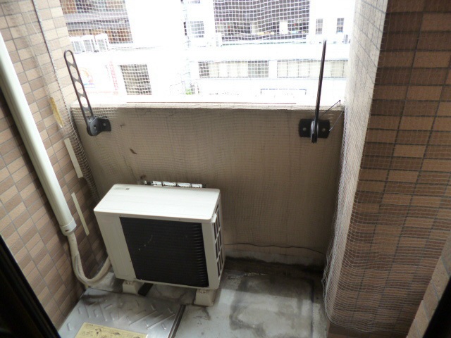 スカイコート新宿曙橋 ※同タイプ参考写真です。