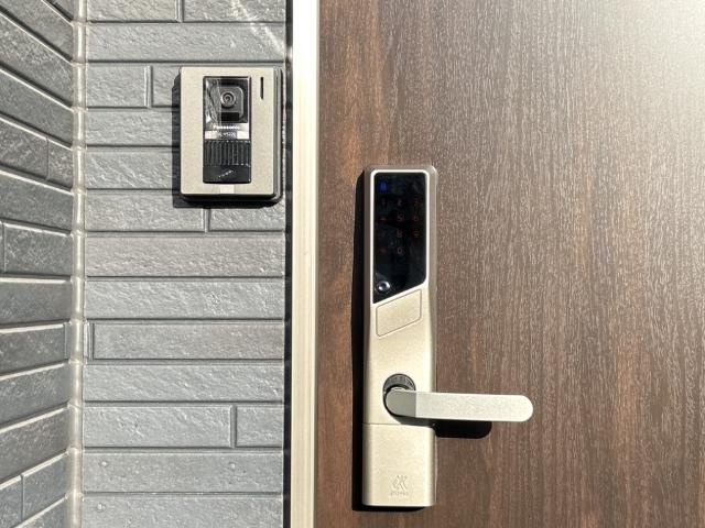 チャーム・ツートンB カメラ付インターホン