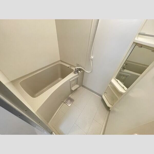 エミネンス上本郷201号室 同建物別部屋の参考画像