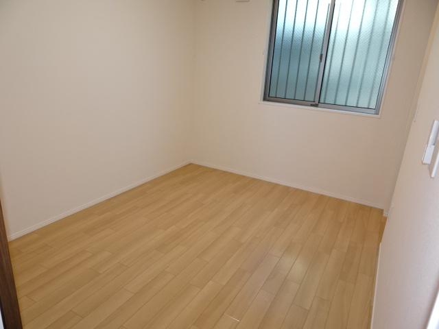 ラピスラズリ102号室 洋室