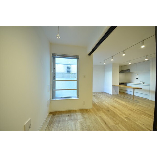 グランパセオ代々木上原0106号室 内観