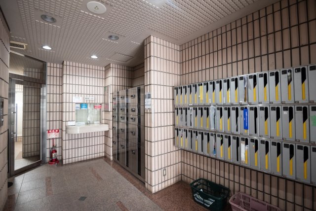 ルネ川崎4階 エントランス