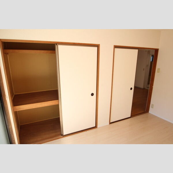 セジュール華仙201号室 収納