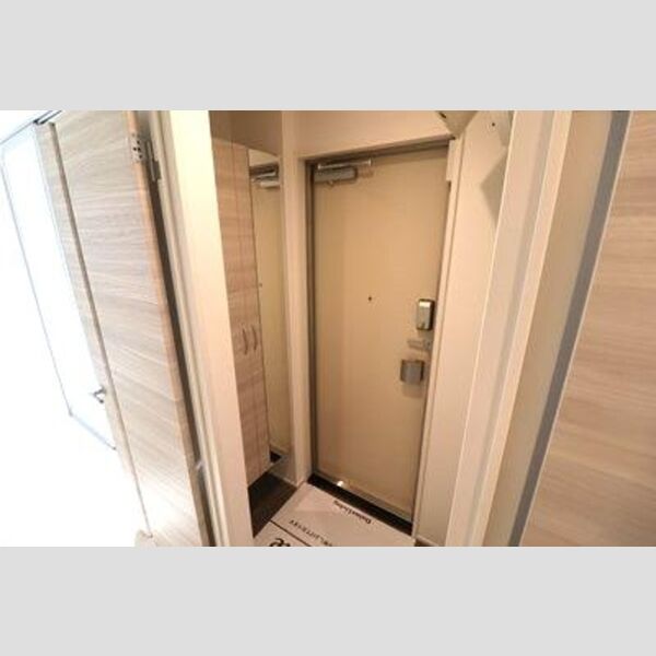 Skey residence塚越(スカイエレジデンスツカゴシ)401号室 玄関