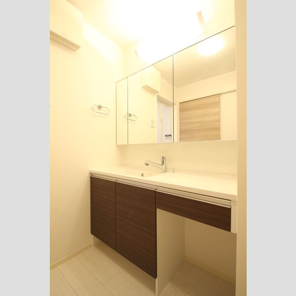 ・　コンティニュエ101号室 洗面