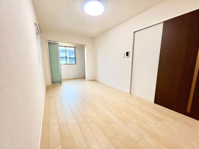 エターナルⅡ 洋室