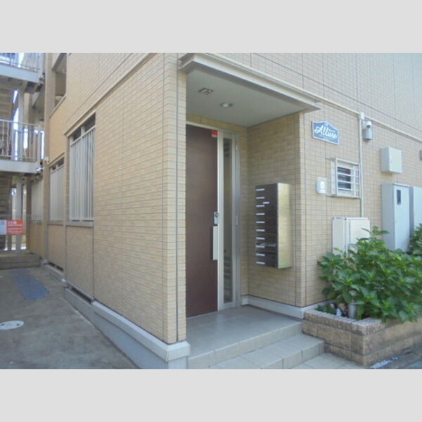 Allure エントランス