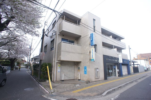 宍田ビルの外観画像