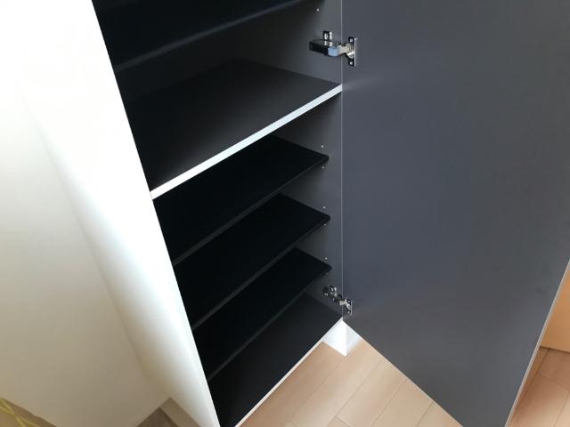 オリーブヴィラ湘南 玄関