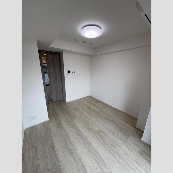 MAXIV横浜吉野町TRE1106号室 リビング