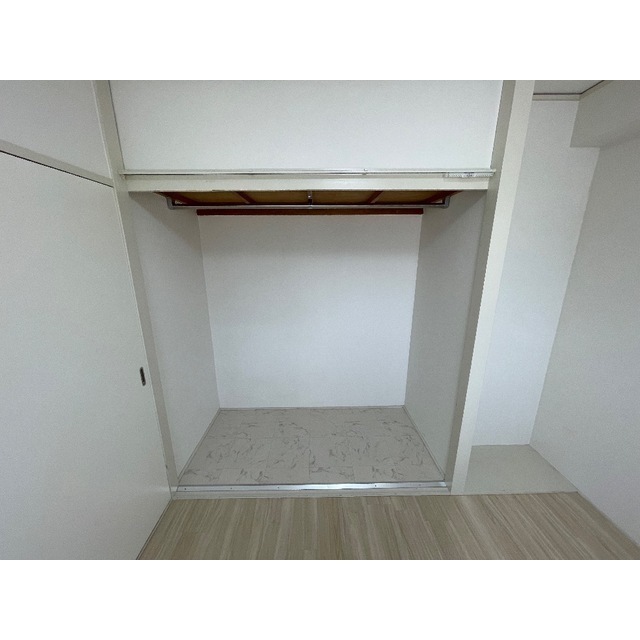 リブレス東浦和　旧東浦和ハイツ308号室 内観