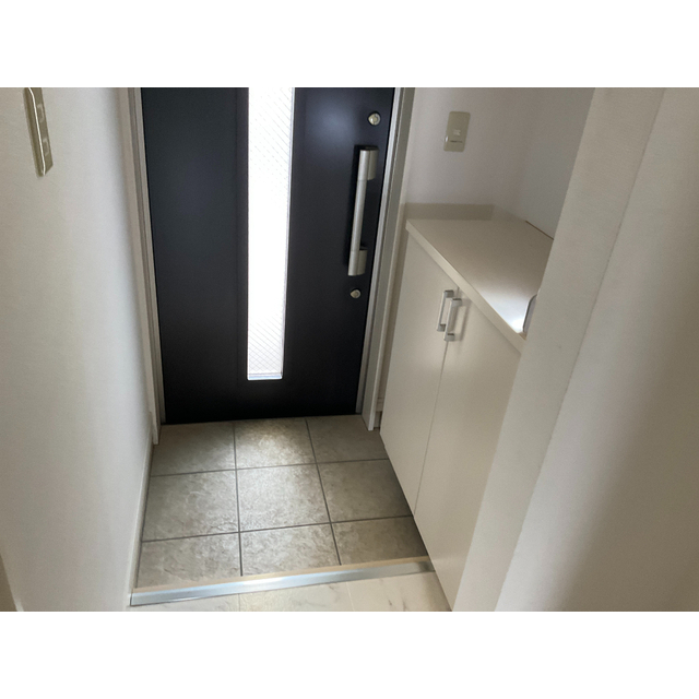 グレースアイルYC201号室 玄関