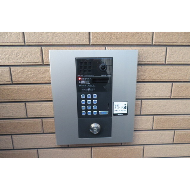 グランクオール中野弥生町3階 エントランス