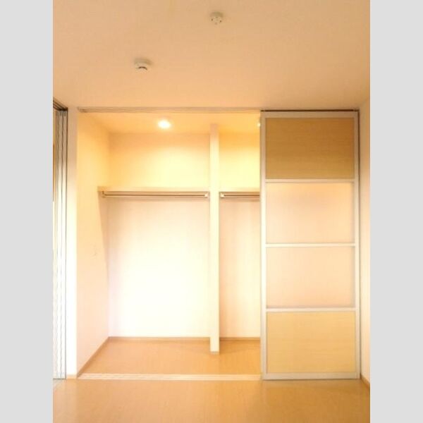 アリエッタ南町103号室 収納