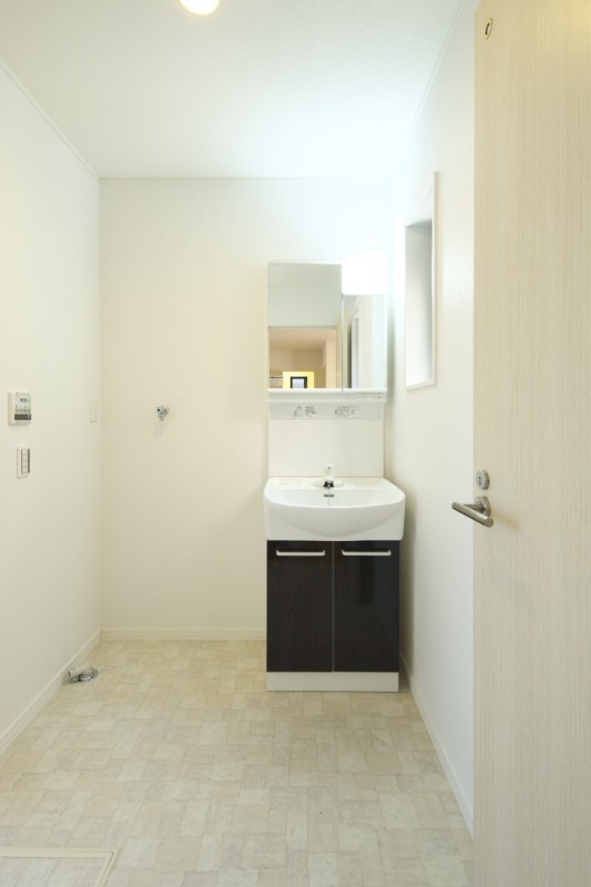 NEXUL大和田 階段