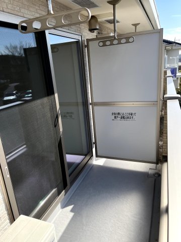 ストレリチア．M202号室 日当たり良好なバルコニー