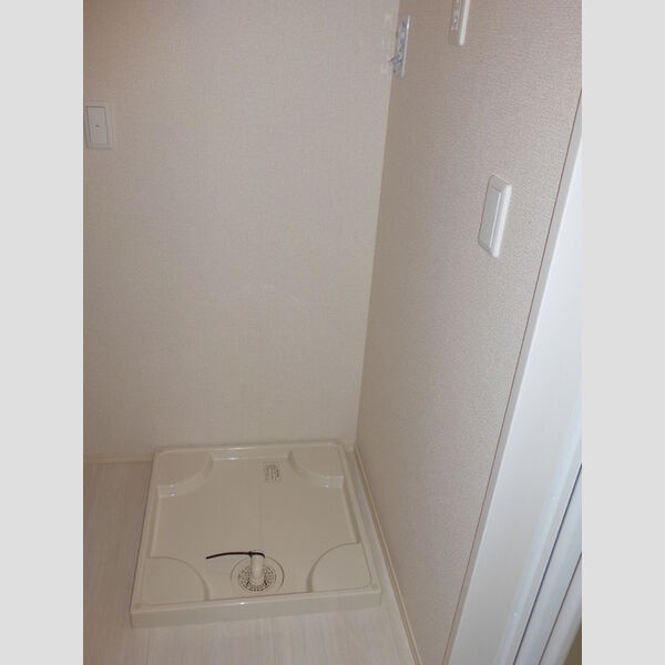 匠乃館　D101号室 室内洗濯機置き場