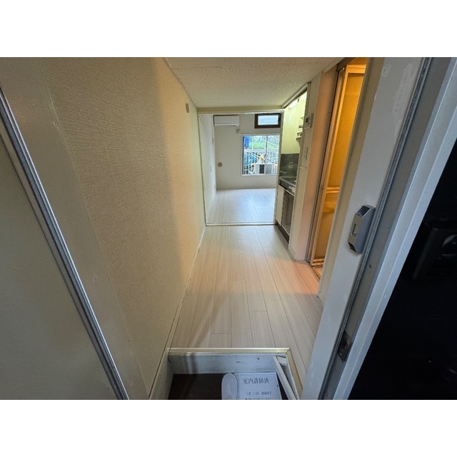 ヴィラ椚田 玄関