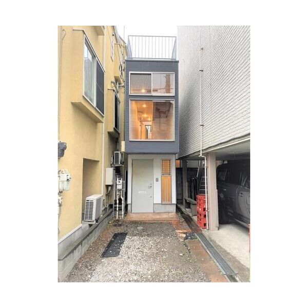 目黒区中目黒3丁目戸建賃貸1号室 外観