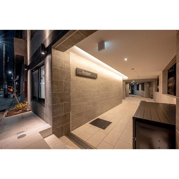 Ecoluxe304号室 エントランス