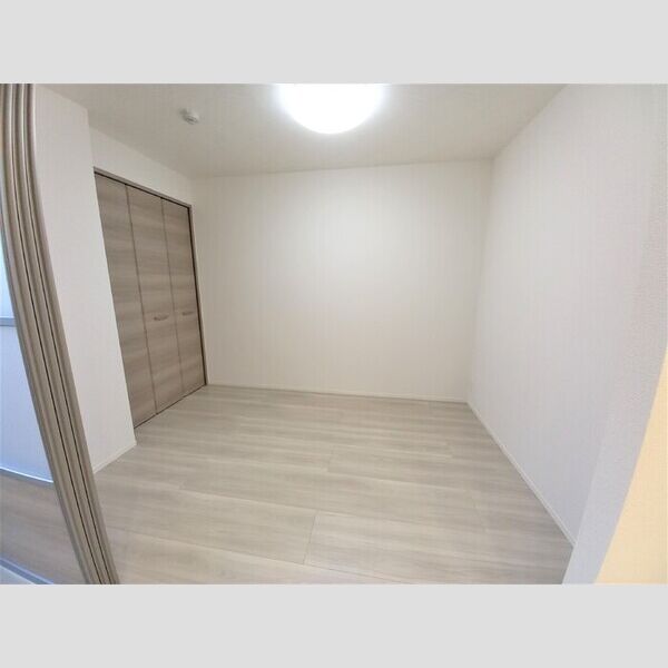 LUXUS303号室 洋室