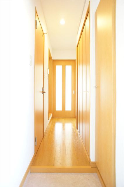 グランメール・ジョイ・リーリエ0301号室 玄関