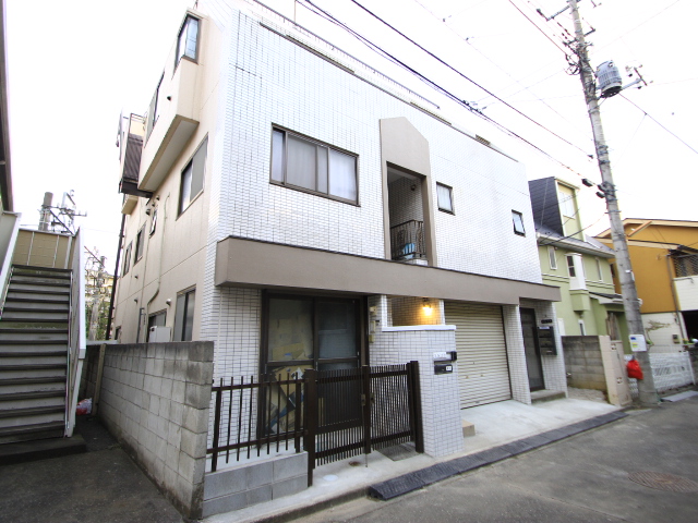 ソレイユ1階 外観