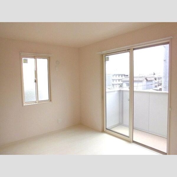 円正寺D-room　AA号室 二階　洋室6.1帖　バルコニー付