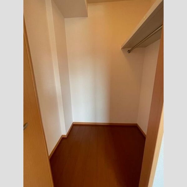 アーバングレース306号室 ウォークインクローゼット