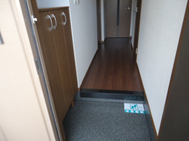 ラベンダー湘南 玄関