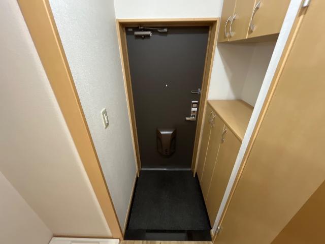 アシューレメゾン 玄関