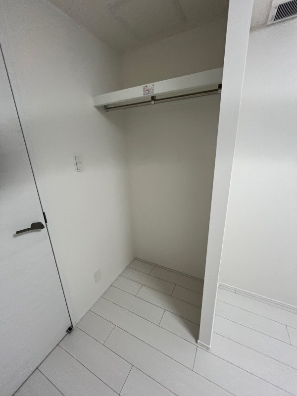 オーブリオン白金1階 収納