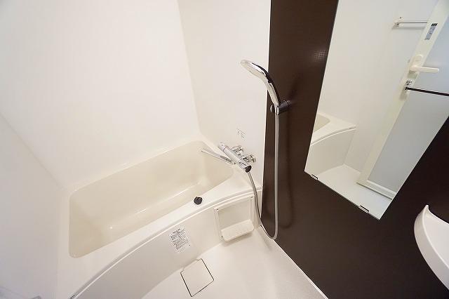 Weave Base Itabashi Honcho7階 バス