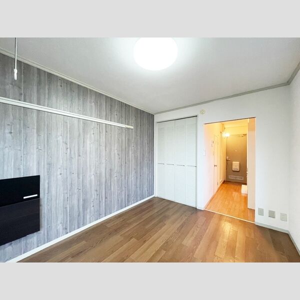 メゾンブランシュ101号室 洋室6帖　別角度