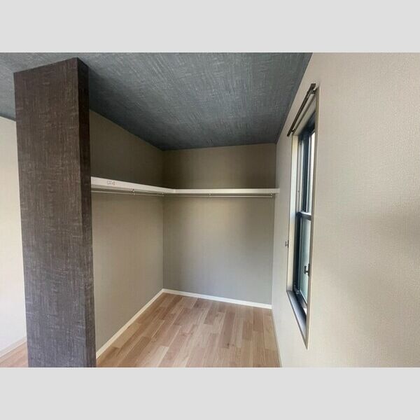 オイコス　参番館 リビング