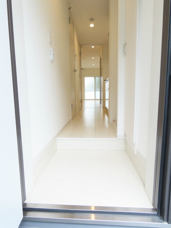 リブリ・グランディール西新井Ⅱ 玄関